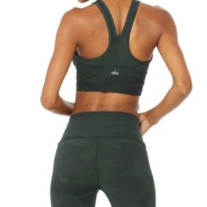 Alo Yoga High Waist Camo Vapor Leggings and Bra XS